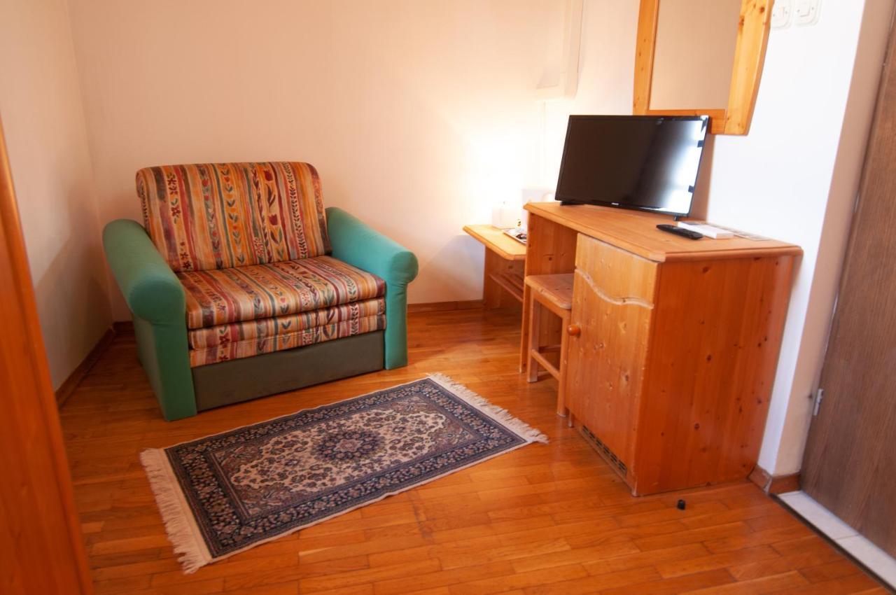 Guest House Vila Korosec ボヴェツ エクステリア 写真